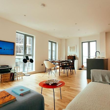 3 Bedroom Penthouse With Terrace And Skyline In Battersea London Exterior photo
