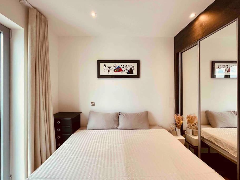 3 Bedroom Penthouse With Terrace And Skyline In Battersea London Exterior photo