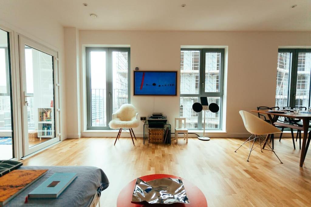 3 Bedroom Penthouse With Terrace And Skyline In Battersea London Exterior photo